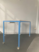 Slim Series Table
