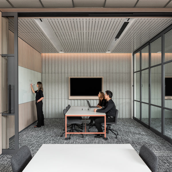 Project: Co-working at Curtin University / Designer: Woods Bagot / Photographer Dion Robeson