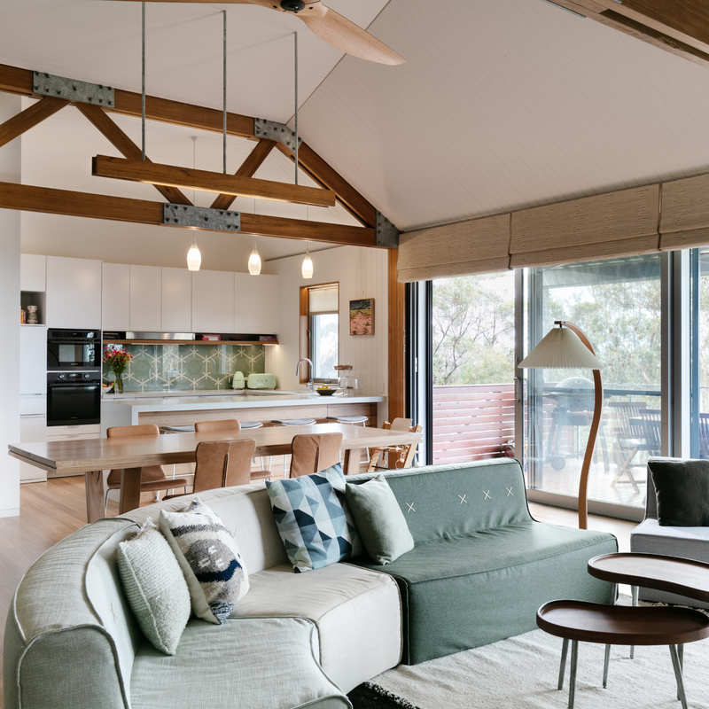 Curved Quadrant Soft Sofa - Small Single