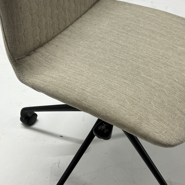 Kaaria Task Chair