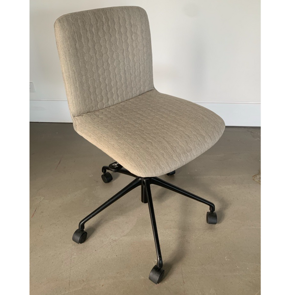 Kaaria Task Chair