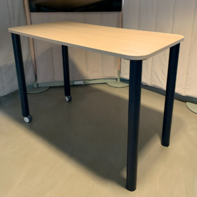 Warrawee Rectangular Desk on Castors - 1050H